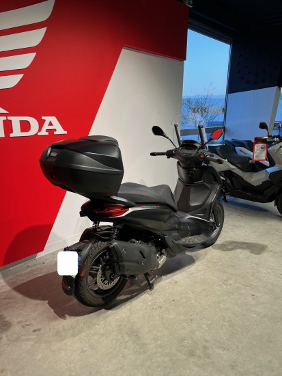 PIAGGIO BEVERLY 400S HPE - VEZIN LE COQUET