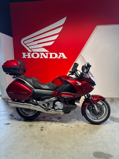 HONDA NT700VA DEAUVILLE - VEZIN LE COQUET