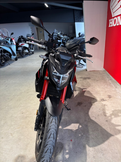 HONDA CB750 HORNET - VEZIN LE COQUET