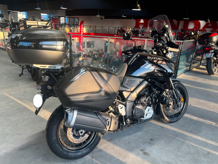 SUZUKI V-STROM DL 1050 XT - VEZIN LE COQUET