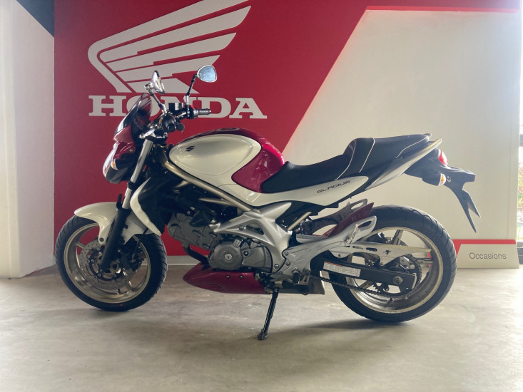 SUZUKI SFV 650 GLADIUS A2 - VEZIN LE COQUET