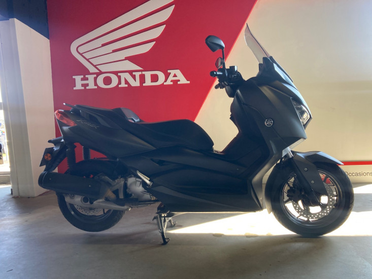 YAMAHA XMAX X-MAX 125 15CV - VEZIN LE COQUET