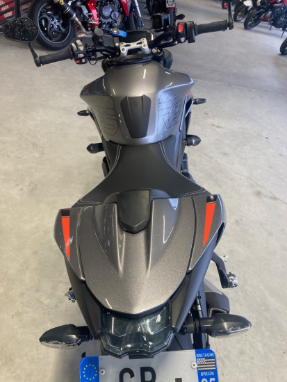 triumph street triple rs 765 - VEZIN LE COQUET