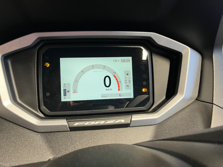 HONDA FORZA 125 2025 6KMS - VEZIN LE COQUET