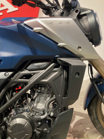 HONDA CB125R 2021 15 CV - VEZIN LE COQUET