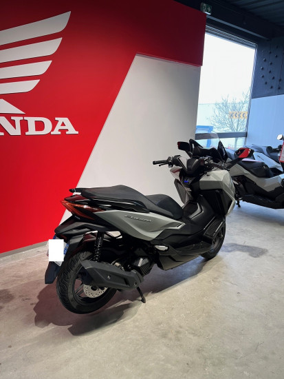 HONDA FORZA 125 2024 Première main - VEZIN LE COQUET