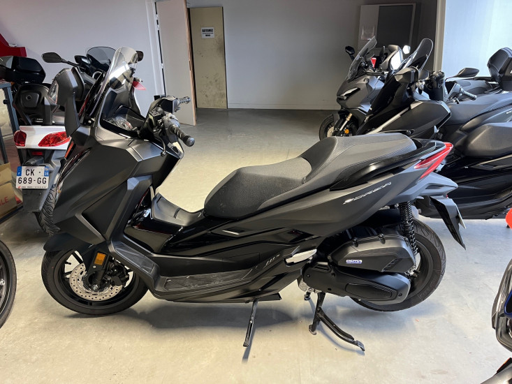 HONDA FORZA 125  09/2024 3875KMS - VEZIN LE COQUET