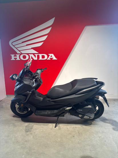 Honda Forza 125 - VEZIN LE COQUET