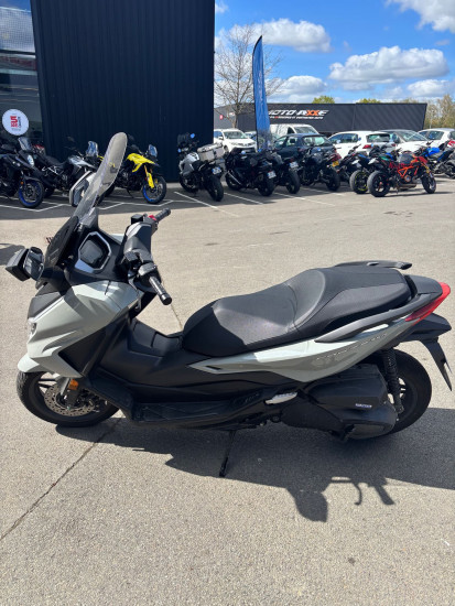 Honda Forza 350 - VEZIN LE COQUET