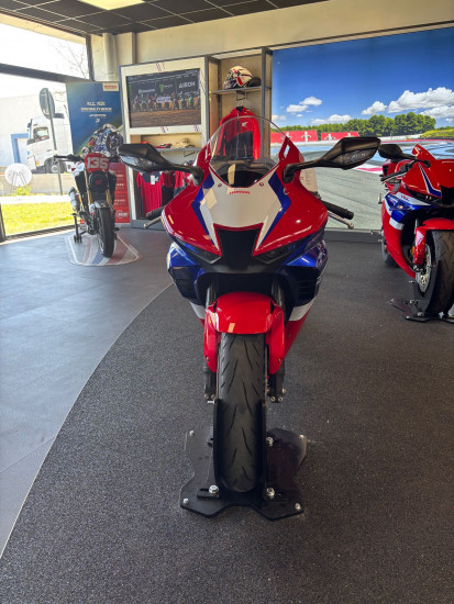 Honda CBR1000RR-R - VEZIN LE COQUET
