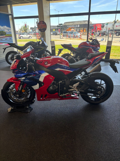 Honda CBR1000RR-R - VEZIN LE COQUET